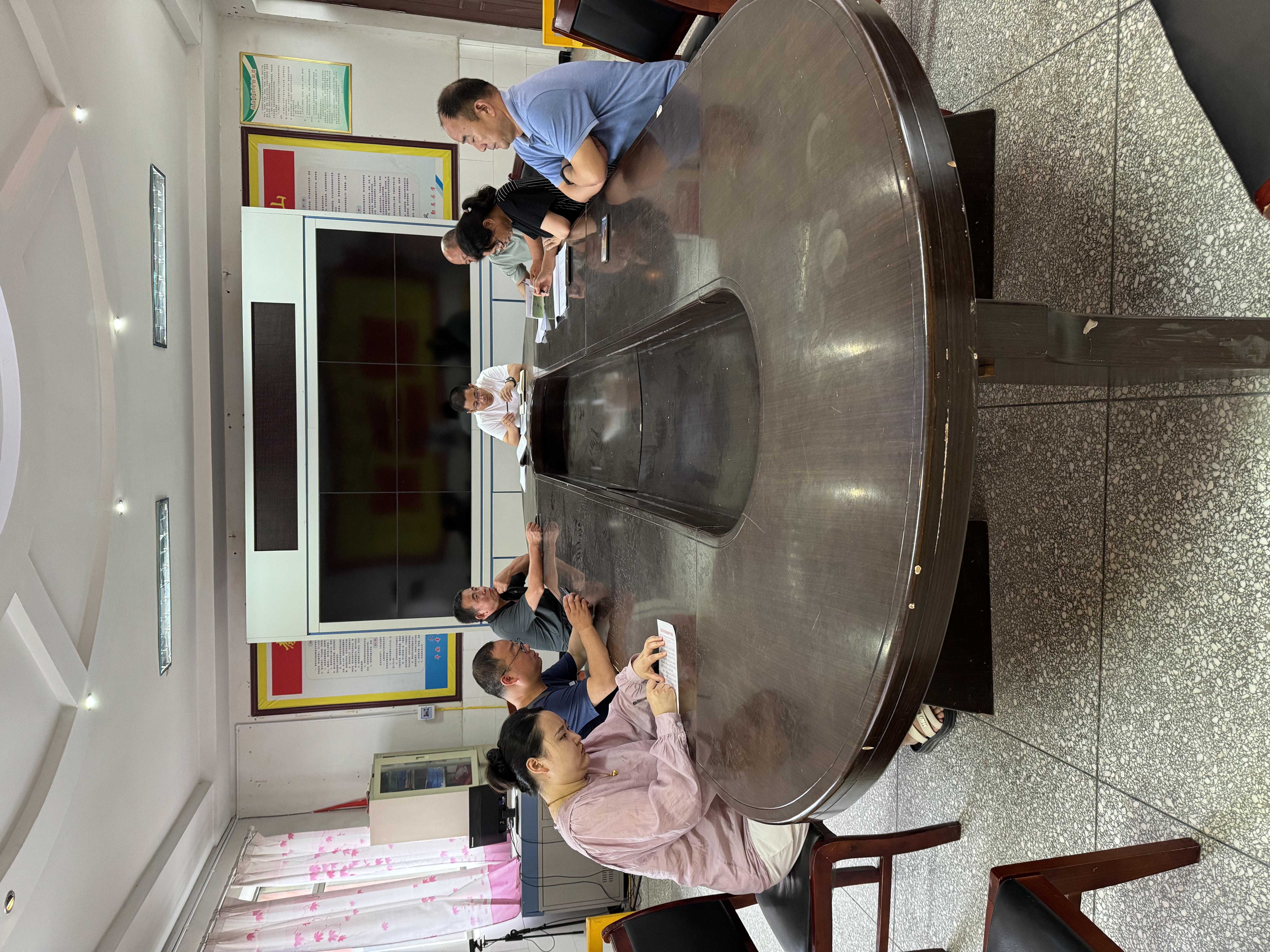 4510620d897a43febd9cf9a21bca932b.jpg e8b9453ed257e3e6112e855add7b838.jpg